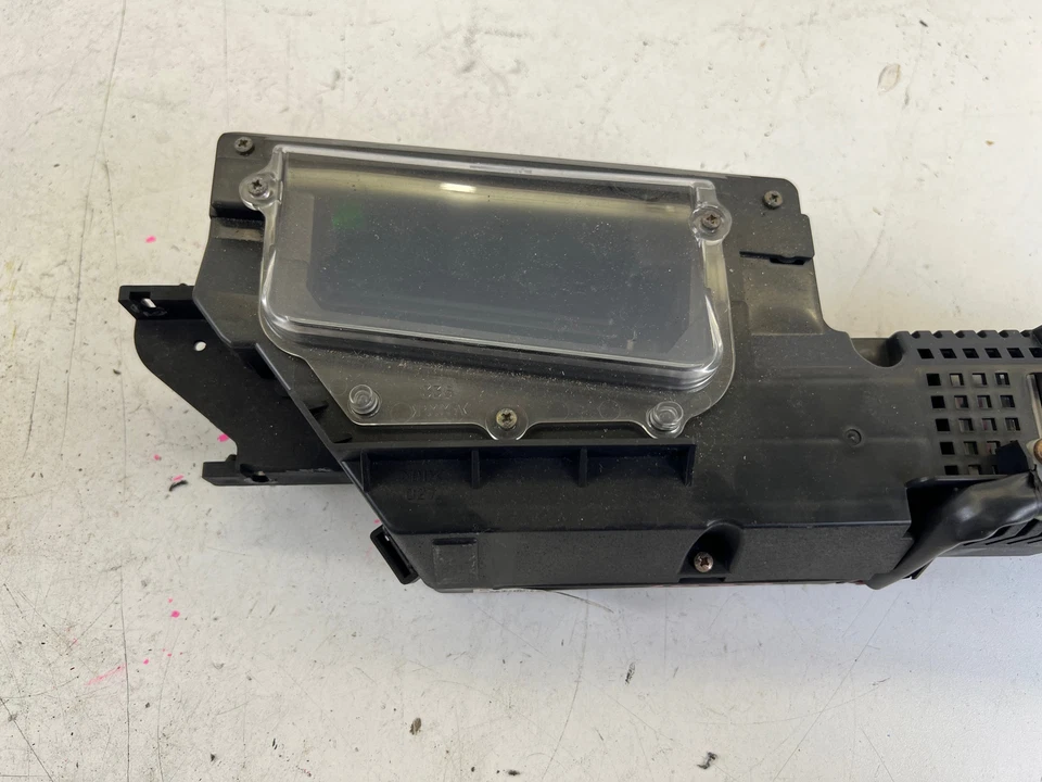 Pantalla frontal Toyota Crown JDM RHD HUD 170 8ª generación 99-03 OEM 83108-30040 Foto 2 de 4