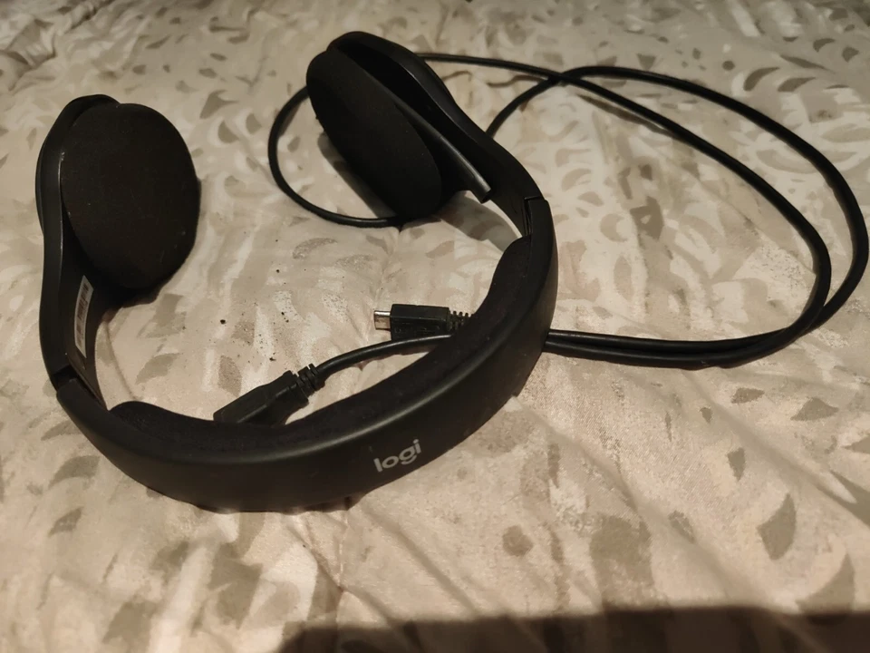 Cuffie Wireless Logitech H800 con Microfono - Immagine 3 di 4