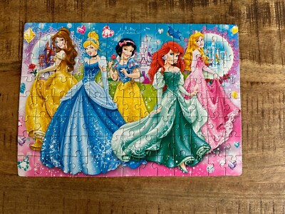 Puzzle 104 Teile. Ohne Verpackung.