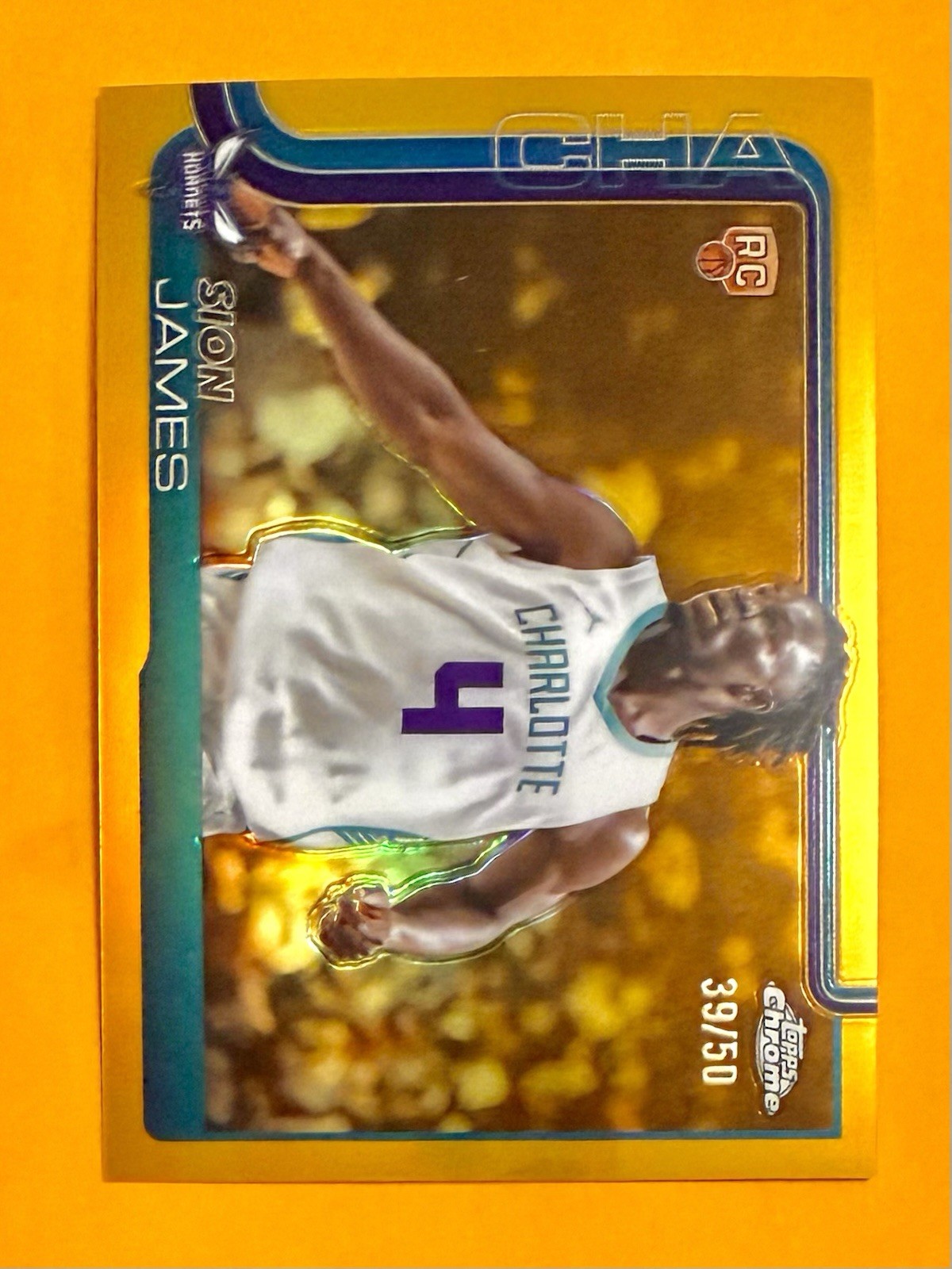 2025-26 Topps Chrome - Sion James #283 True Gold Refractor /50 (RC)