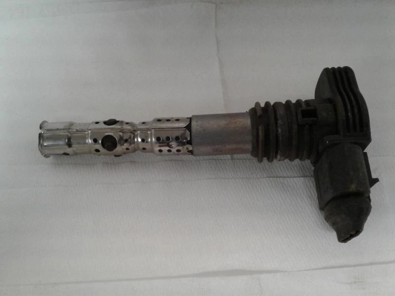 Bobina/ignitor compatível com 01-06 Audi A4 644483 - Imagem 2 de 3