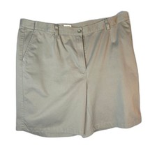 LL Bean Womens Chino Bermuda Shorts 20W Olive Green Cotton Original Fit 9 Inseam