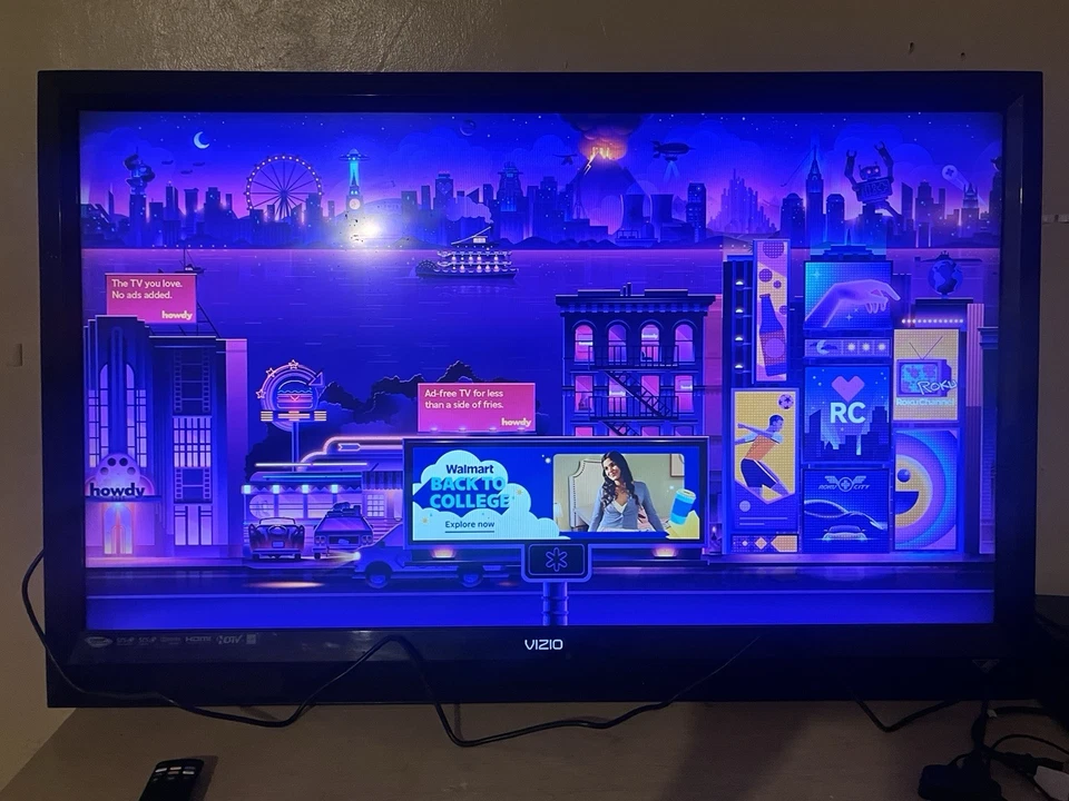 Vizio E470 Television. Great Tv. Comes with Remote.. Excellent Condition - Image 2 of 3