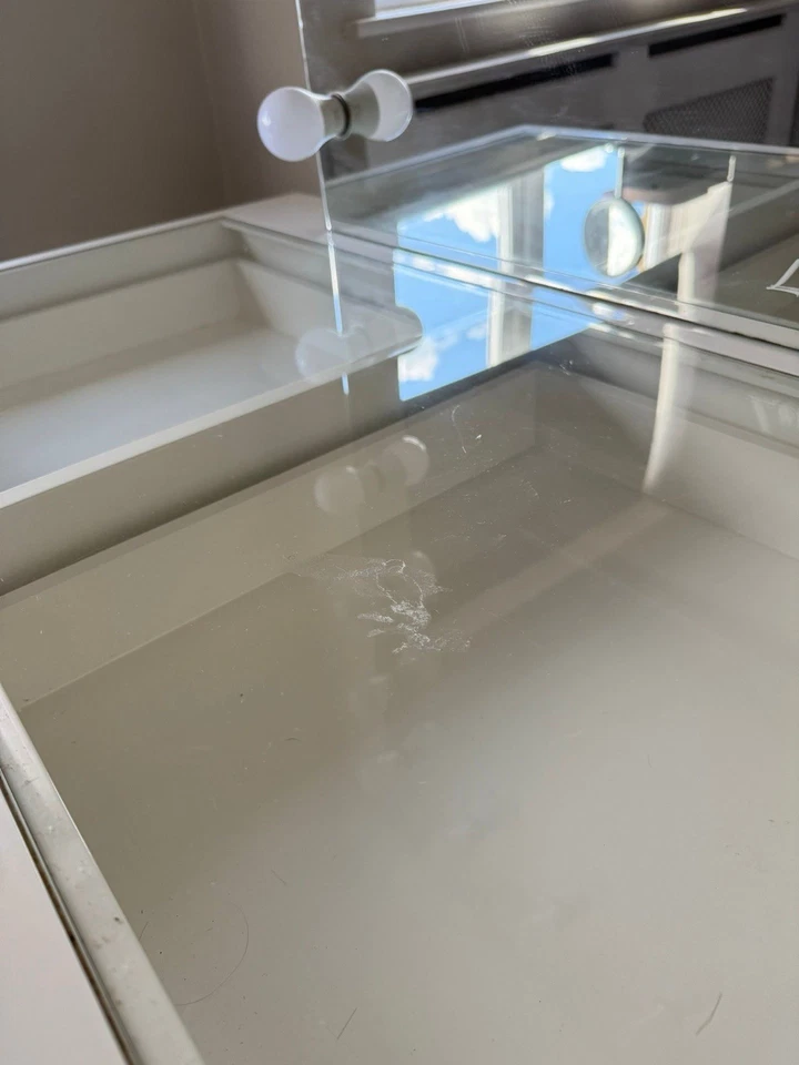 Lullabellz Illuminating Dressing Table - Image 3 of 4