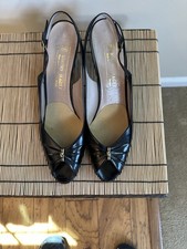 Vintage Bruno Magli Black Peep Toe Slingback Heels Size 9 AAA Goldtone Knot