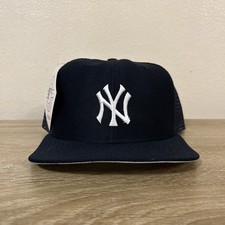 Vintage New York Yankees New Era Trucker Snapback Pro Model Dupont USA NWT