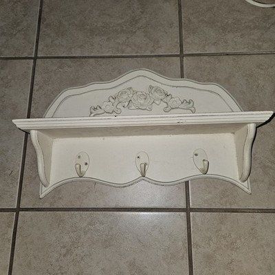 Ivory Unbranded Shabby Chic French Country Style Small Shelf W/Hooks 16Lx9Hx4W