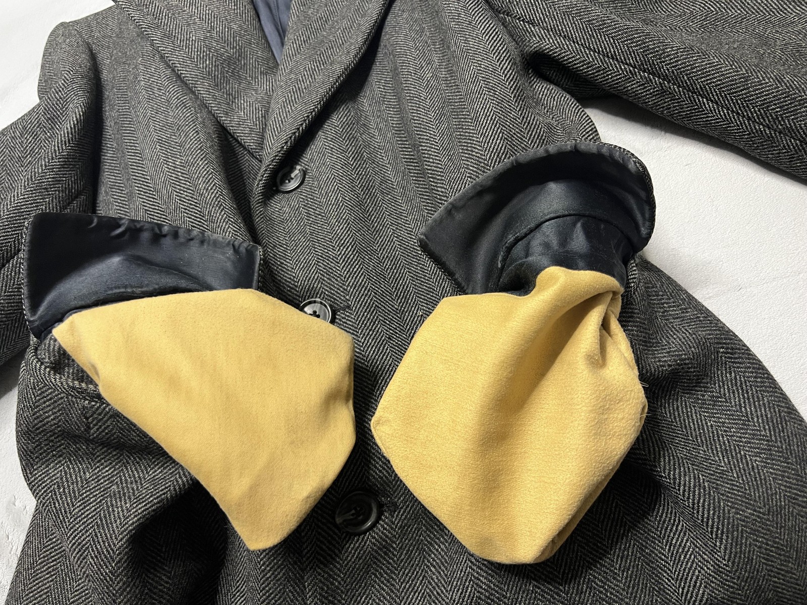 Vintage Hart Schaffner & Marx Coat Men L Gray Herringbone Wool Overcoat 80s USA