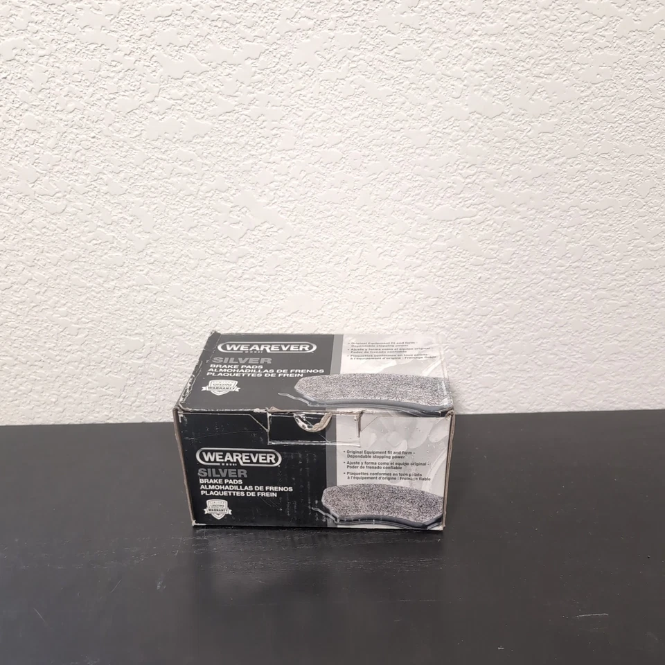 Juego de pastillas de freno de disco traseras Mercedes-Benz CARQUEST WEAREVER plateadas MKD873 Foto 2 de 3