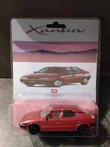 OPO 10 - Voiture 1/24 Compatible avec Citroen XANTIA - CIT034