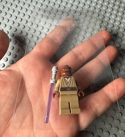 LEGO STAR WARS -- MACE WINDU CLONE WARS MINIFIGURE WITH LIGHTSABER 7868 SW0220