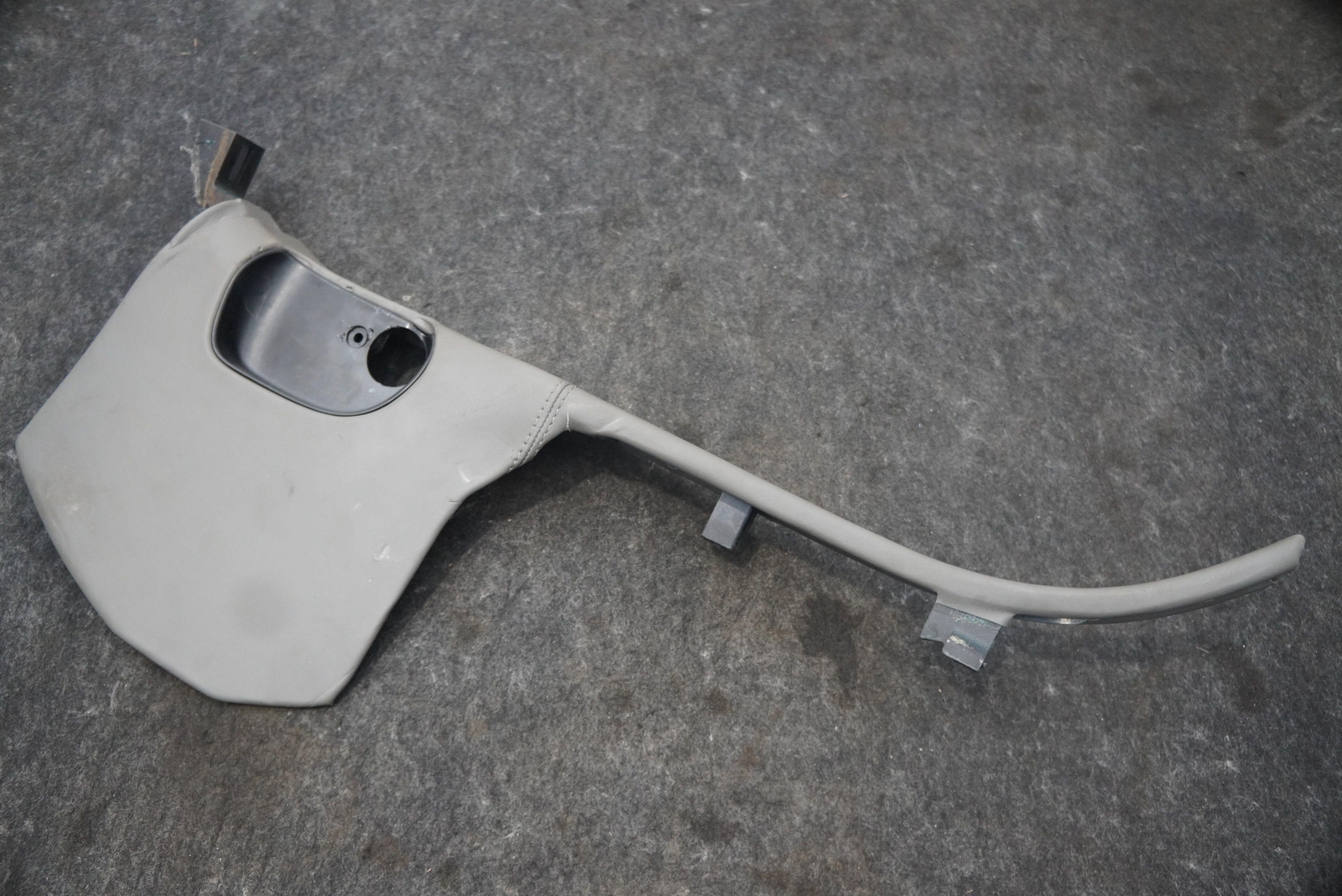 Front Left Lower A Pillar Cover Trim Panel 4W0863609 Bentley Flying Spur 2013+