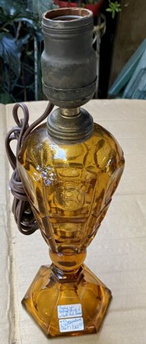13" Antique 1927 Westmoreland Copy Of Moby Dick’s Whale Oil Lamp - Picture 1 of 6