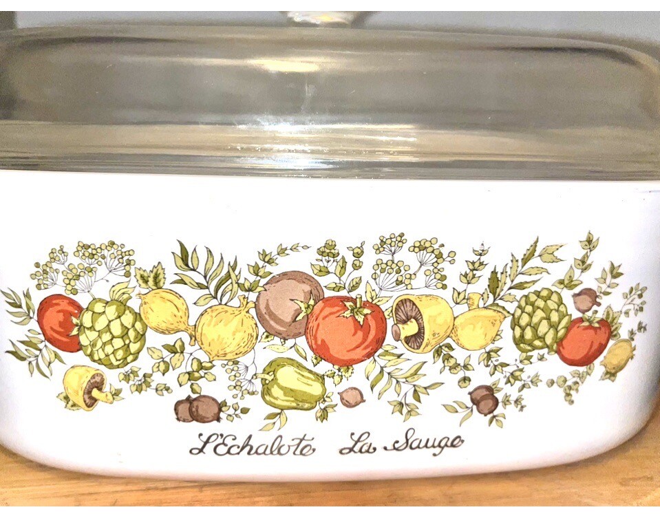 VTG CORNING WARE SPICE OF LIFE “L’ECHALOTE La SAUGE” 4QT CASSEROLE DISH
