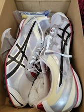 BRAND NEW ASICS Mens Hyper MD 5 Track  Field Shoes Ivory G304N Low Spikes 11