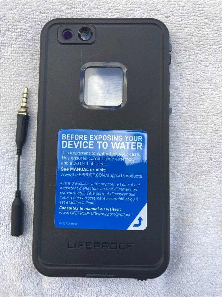 LifeProof Fre Waterproof Case iPhone 6+  & 6S+ & Premium Black P#P Socket - Image 3 of 4