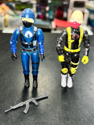 Vintage GI Joe 2 Figure LOT 1983 Cobra Officer 1989 Python Patrol Complete Hasbr