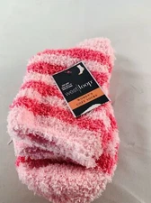 New Pink Striped Fuzzy Spa Relaxation Soft & Cozy Footies Lotion Chenille Socks