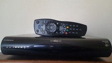 DECODER MY SKY HD 500 GB DIGITALE TERRESTE INTEGRATO WIFI OTTIMO VISIONE  SKY  Q