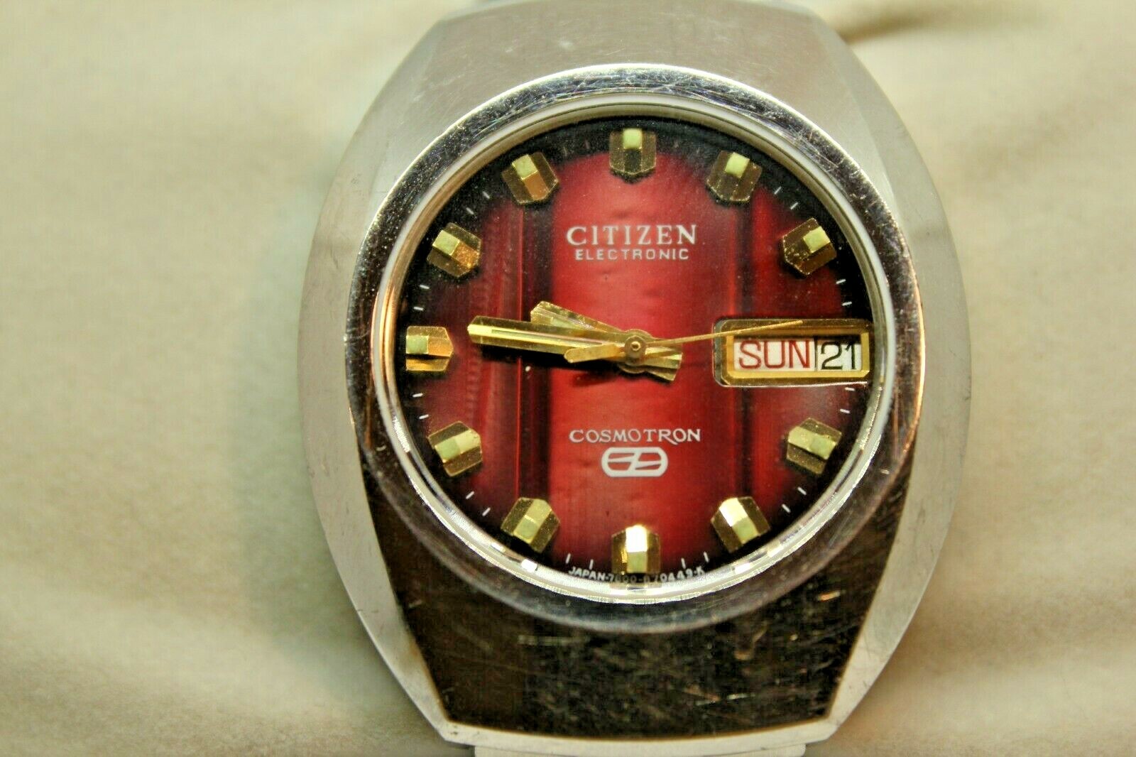 citizen electronic watch