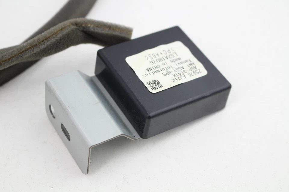 Conjunto de antena Infiniti M35 M45 2008-2010 OEM Foto 2 de 4