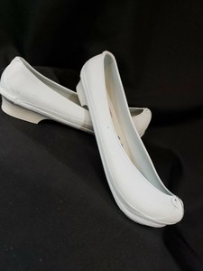 white rubber shoes for womens