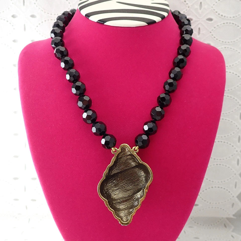 Collar de cristal Heidi Daus esmalte negro aguamarina diamantes de imitación concha marina 22" Foto 3 de 4