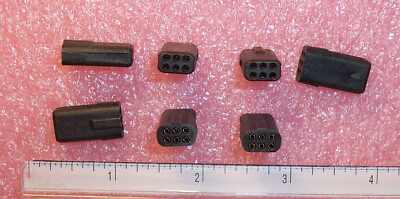QTY (10)  306-0005-08100 ELCON 6 POSITION GENDER CHANGER 1648611-1