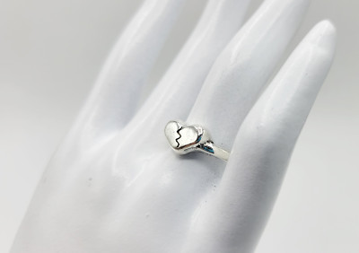Silver Tone Metal Broken Heart Women's Ring Size 6.5 Costume Jewelry