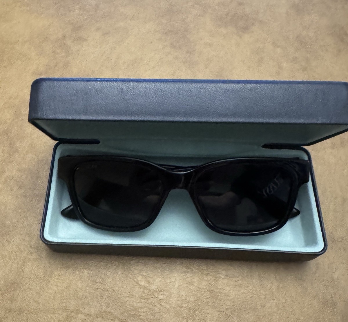 GUCCI GG1716S Black | eBay