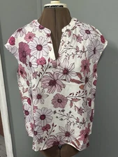 SHEIN White Floral Pink Flowered Blouse Size Large 