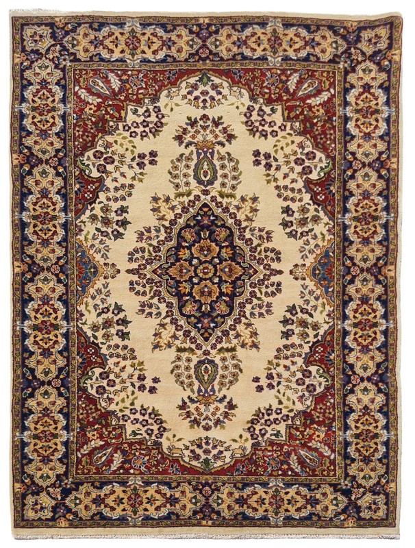 Amazing Hand Knotted Vintage Tribal Qashoun Wool Area Rug 6 x 4 Ft