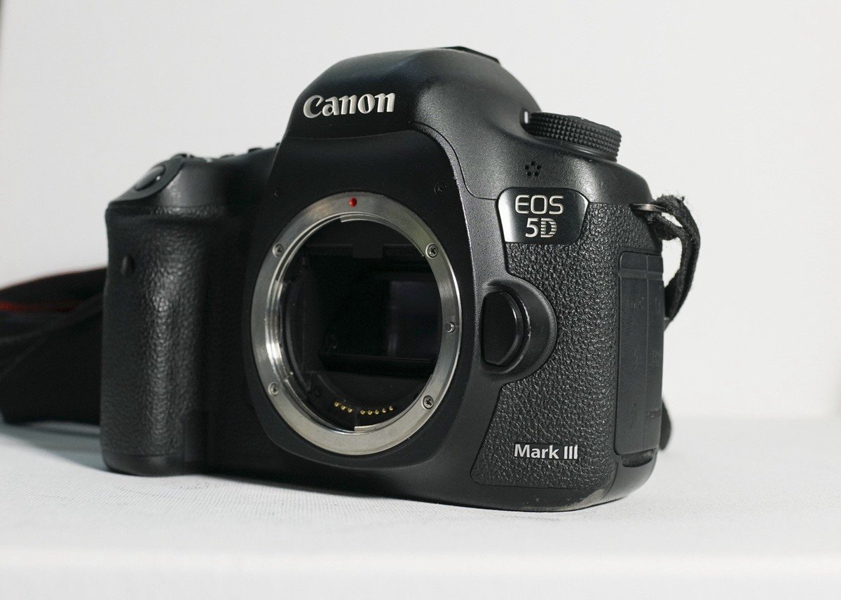 Canon デジタル一眼 EOS 5D Mark Ⅱ +EF17-40mm F4 1000061041133-11.jpg