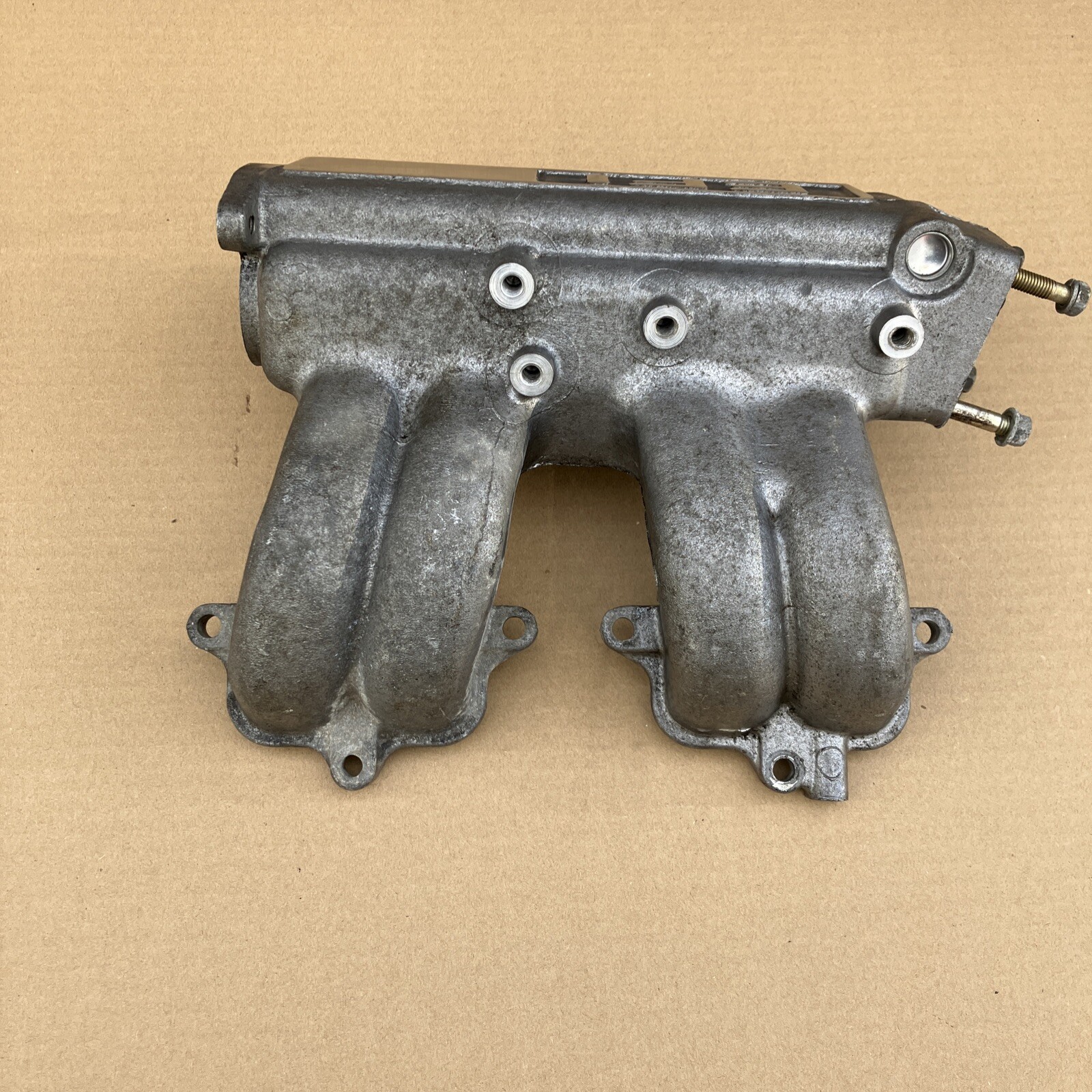 1985-1988 Toyota Pickup Truck 4Runner Upper Intake Manifold 22R 22RE ...