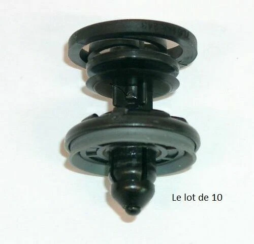 Panneaux de portière intérieurs pour automobile