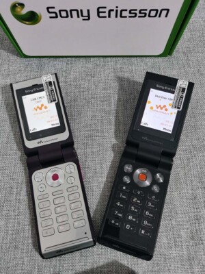 Sony Ericsson W380i 14MB 2G GSM Mini-SIM clamshell Keyboard Cellphone (Unlocked)