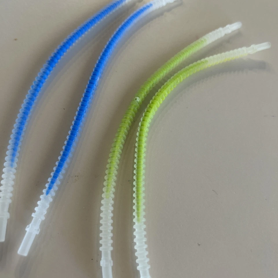 LEGO Bionicle Parts Lot - 57539 Flexible Ribbed 19L Hose Trans With Lime / Blue - Image 2 of 2