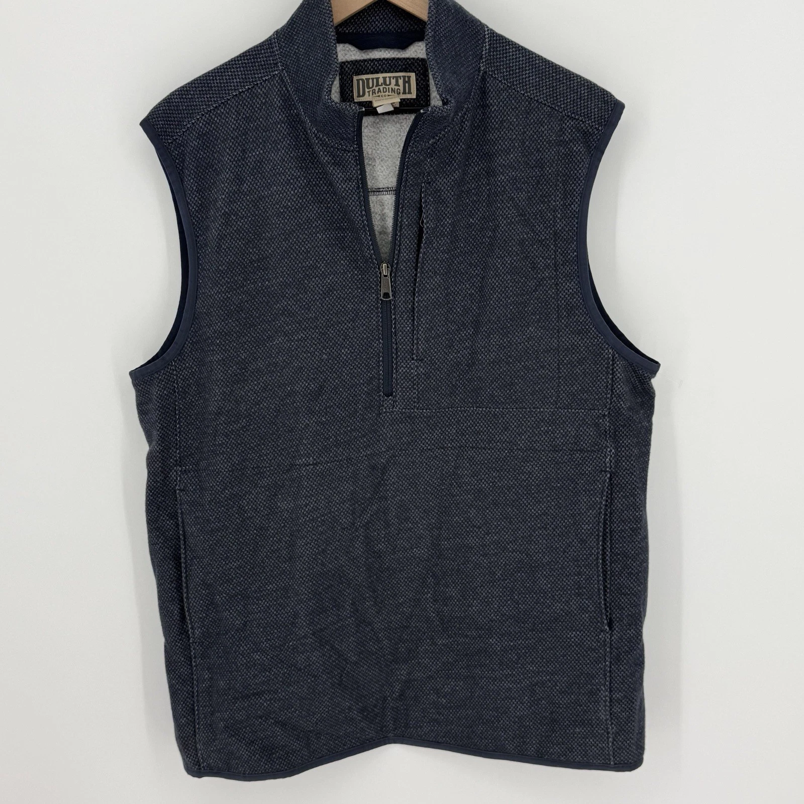 Duluth Trading Co Vest Mens Medium Blue Threshold Fleece 1/2 Zip Sleeveless M