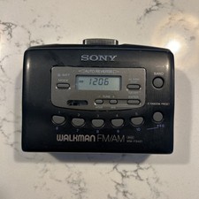 Sony Walkman AM/FM Radio Cassette Tape Player WM- FX401 Vintage