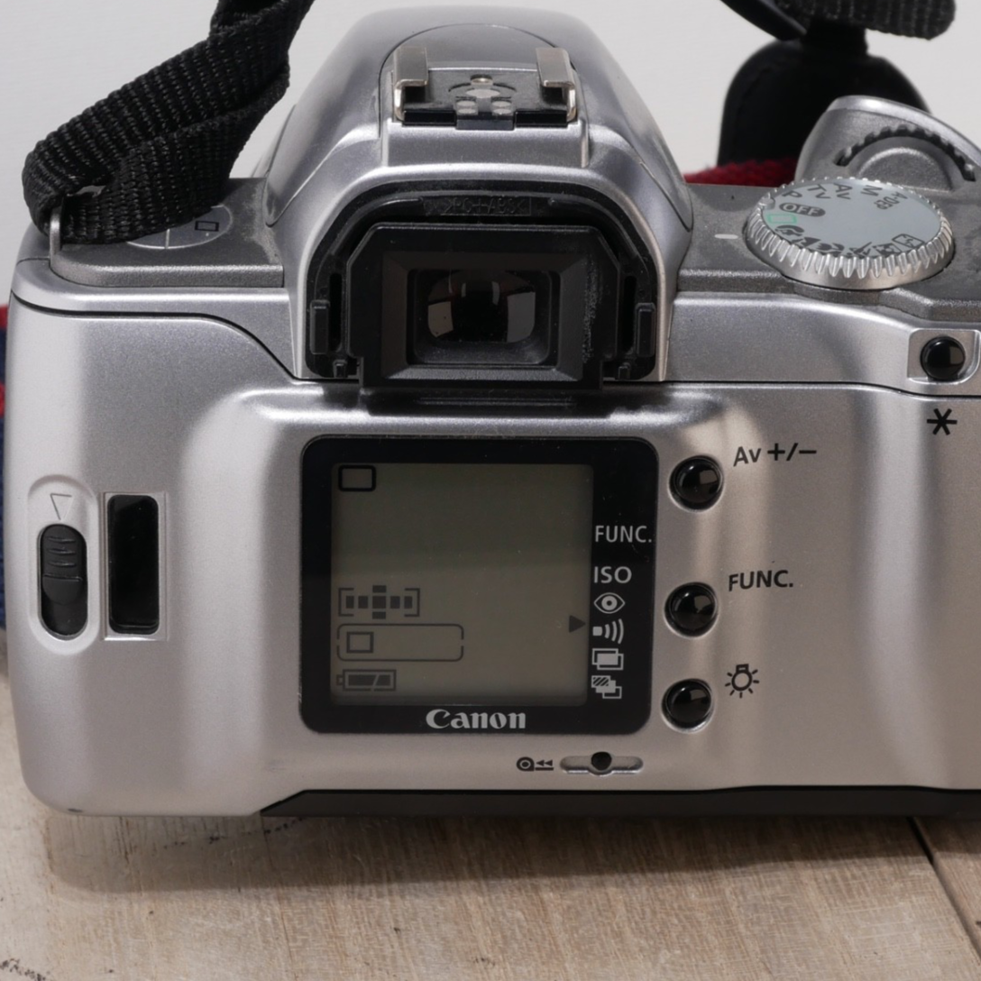 Canon EOS Rebel Ti / 300V 35mm SLR Film Camera with 28-90 mm lens