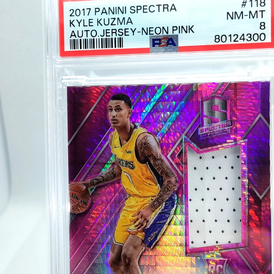 /25 Kyle Kuzma Rookie Auto Patch PSA 8 2017-18 Spectra Jersey Prizm #118 RPA LA - Image 3 of 4