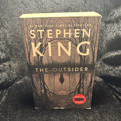 Stephen King The Outsider Paperback Horror Fiction English TV Tie-In