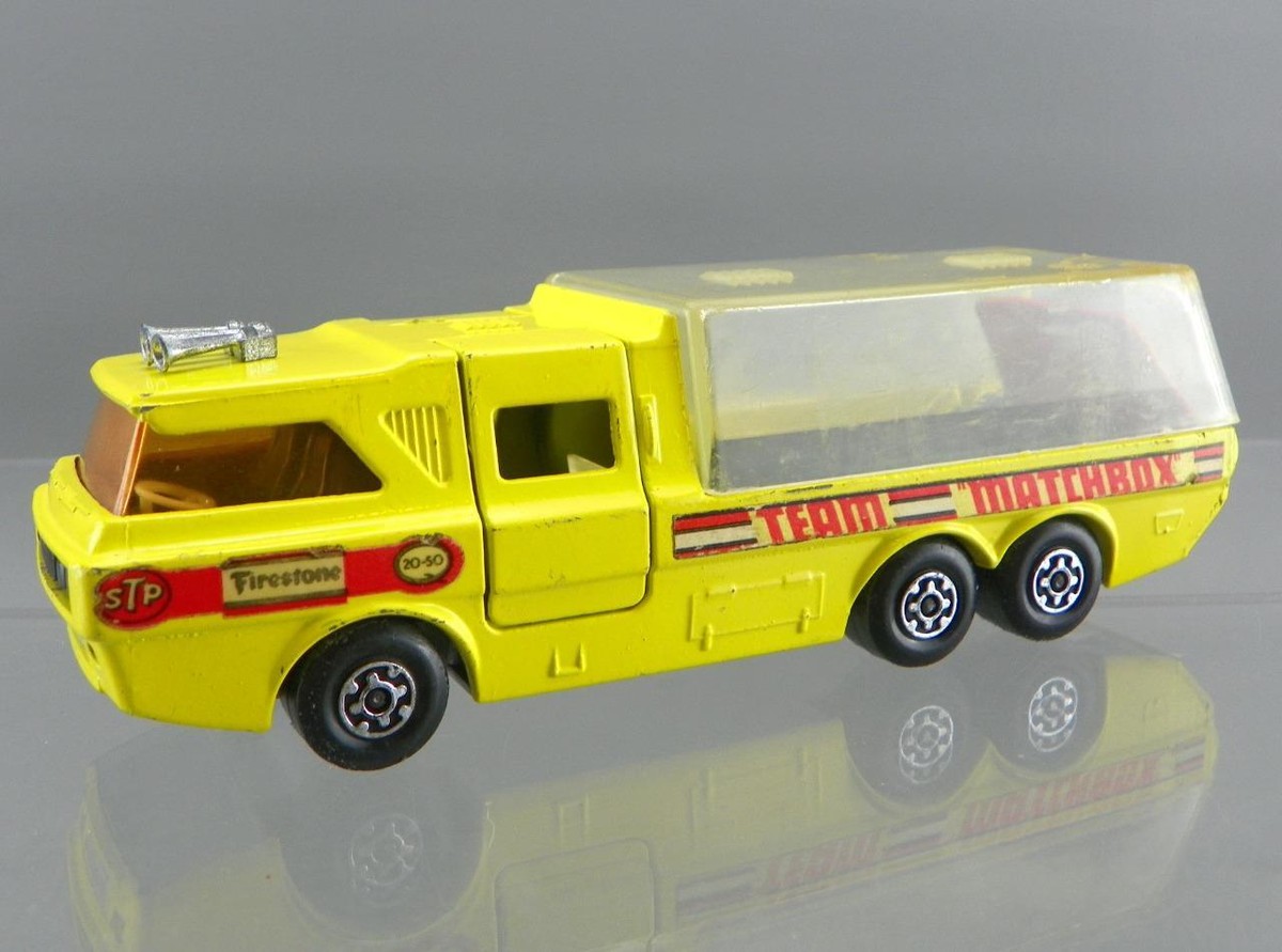 Vintage 1972 Matchbox Super Kings K-7 Diecast STP Racing Car