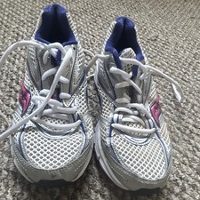 Saucony Women s Mesh Lace-Up Low Top Running ...