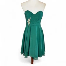 Vintage Modern Maids Emerald Green Strapless Cocktail Dress with Rhinestones