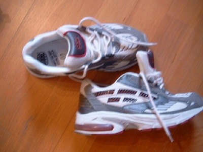 grau weiße Turnschuhe, Gr. 37, Super Slam