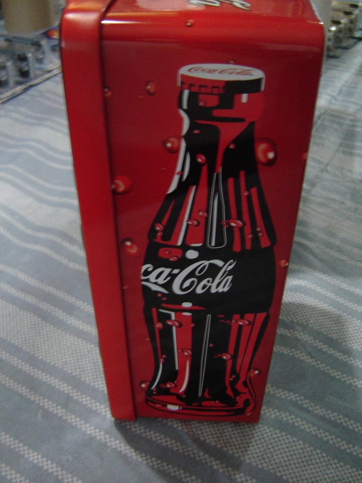 Dale Earnhardt Jr. #1 Coca-Cola 1998 Tin Vending Machine W/ 1/32 Nascar Diecast - Image 4 of 4