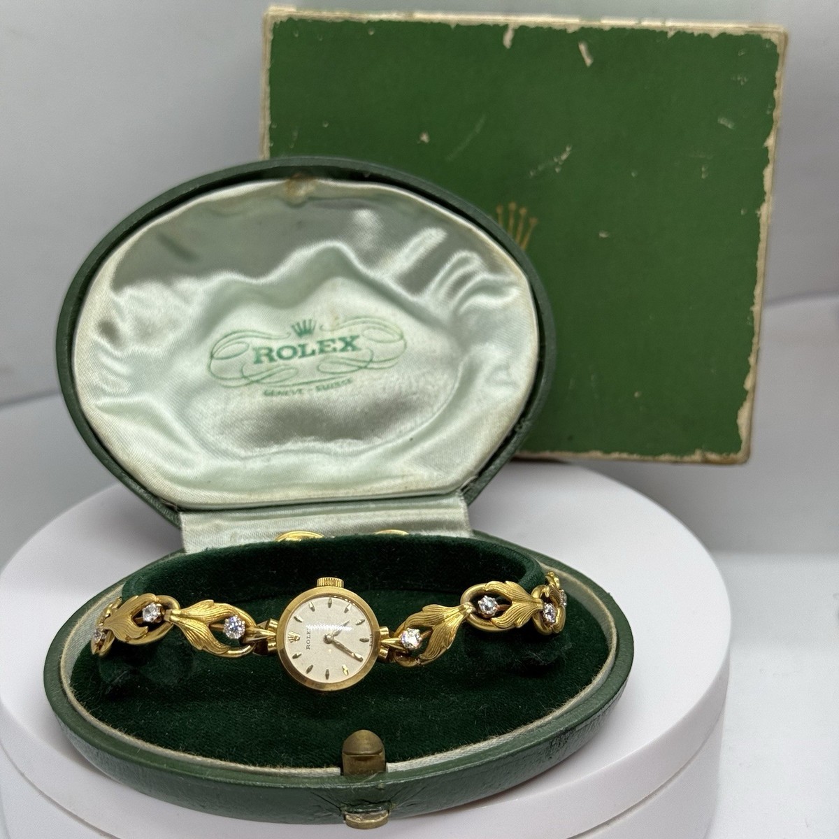 Antique Art Deco 1939 Rolex Ladies 18K Gold Diamond Manual Wind