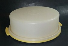 Vintage 719  720 TUPPERWARE Pie or Cake Carrier, Harvest Gold Base Sheer Lid