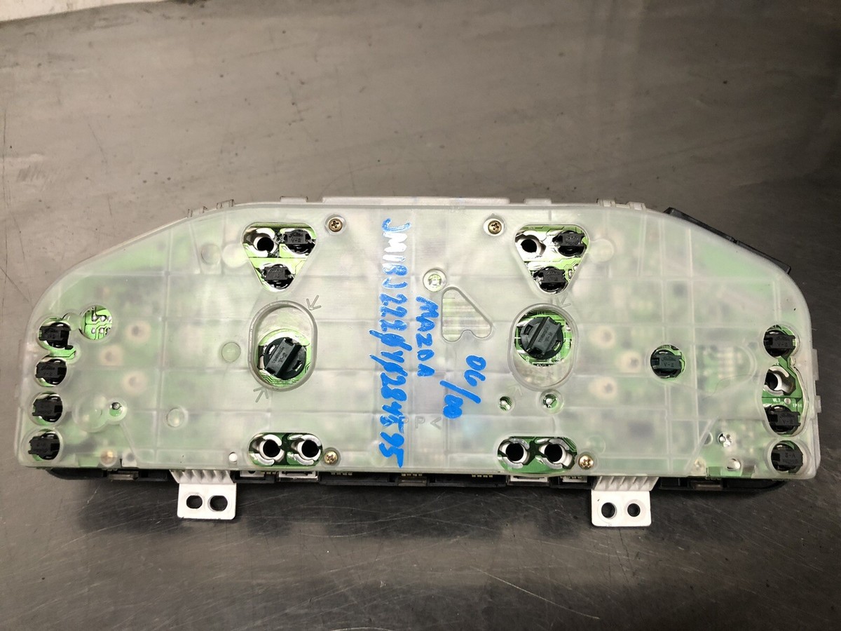 00 Mazda Protege Speedometer Instrument Cluster Dash Panel 00 Mazda Protege Speedometer Instrument Cluster Dash Panel